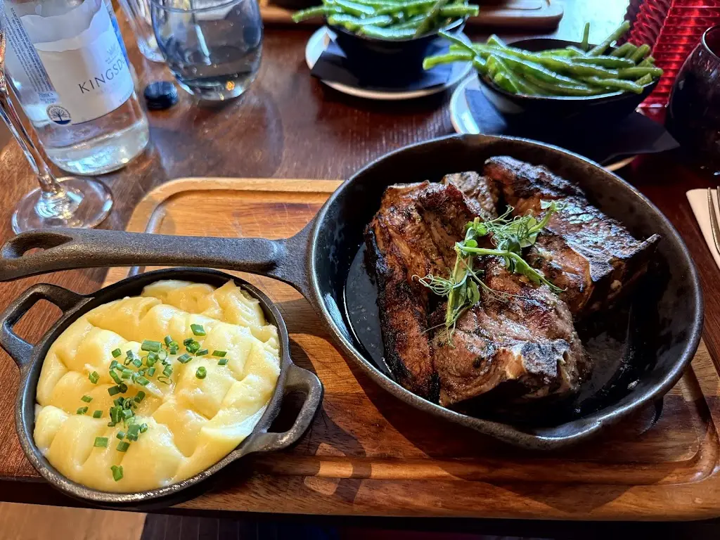 Rolf Wietlisbach-Kobayashi_The Riverbar Steakhouse and Grill_Cambridgeshire_review