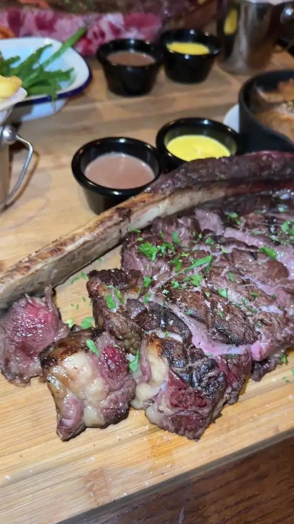 The Riverbar Steakhouse and Grill_Cambridgeshire_slider_image_2