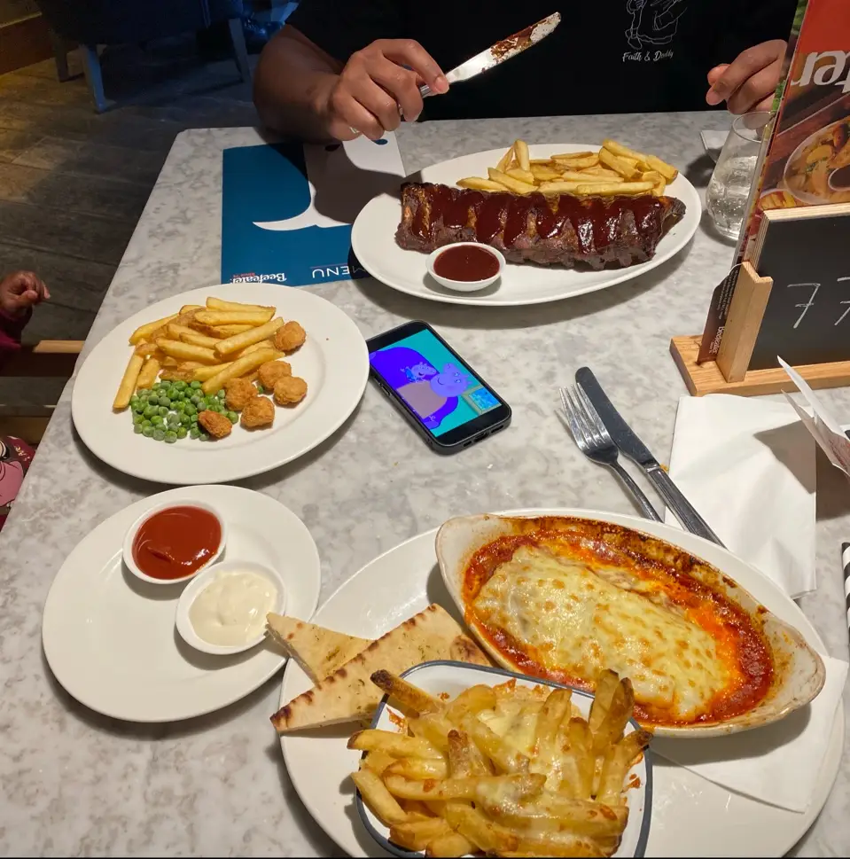 Martha Uche_Redditch Beefeater_Alvechurch_review