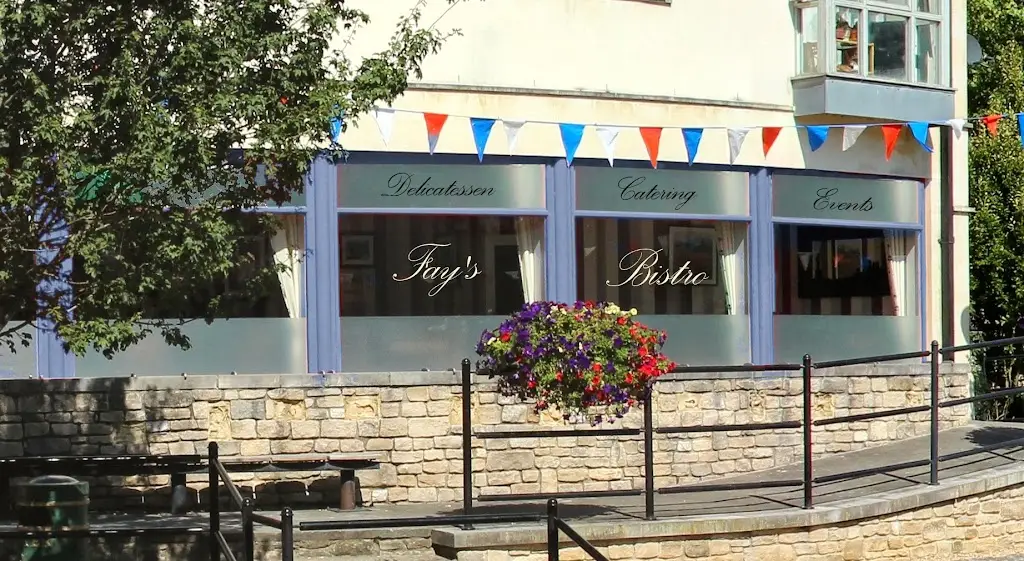 Fay's Bistro_Calne_slider_image_1