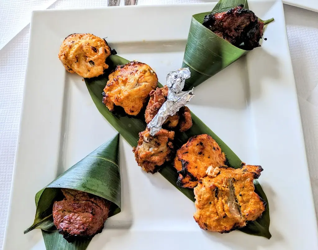 Gurkha Baynjan Restaurant_Calne_slider_image_3