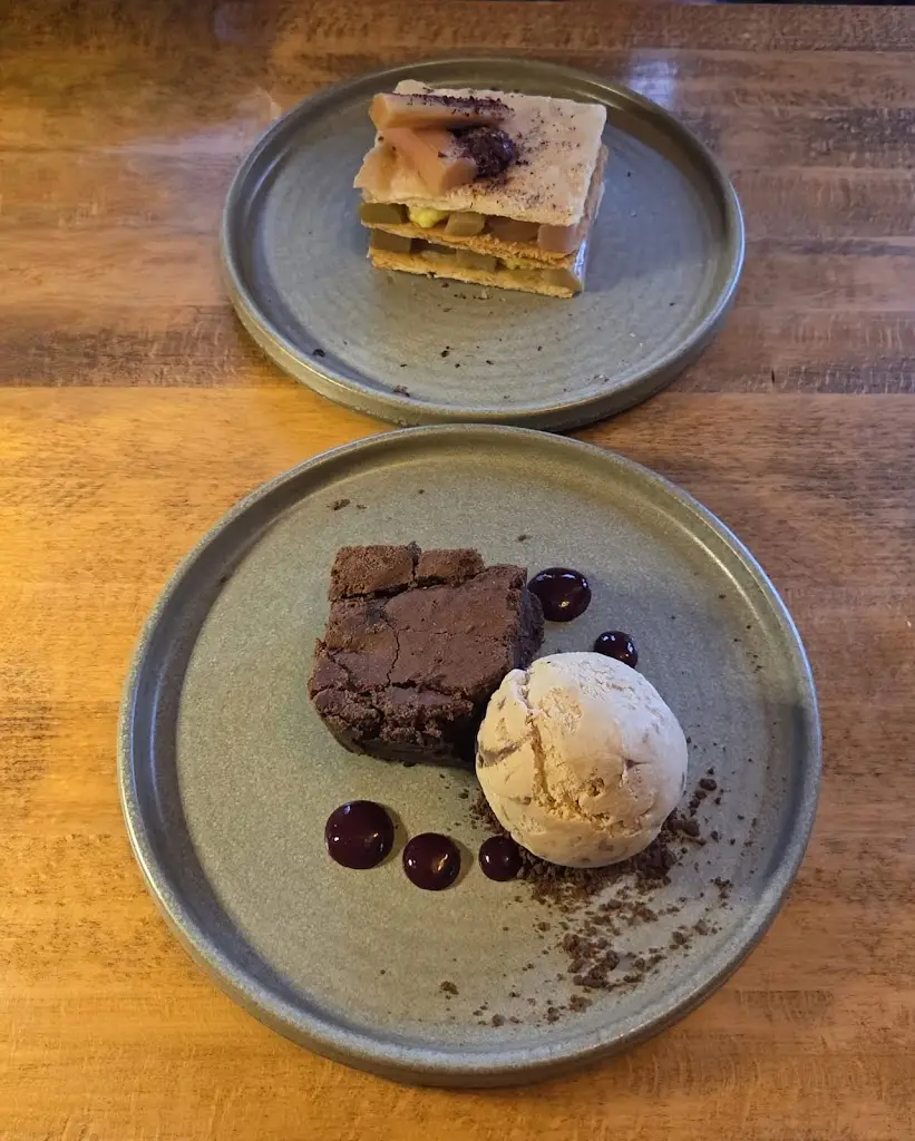 Richard Blackburn_The Dumb Post Inn_Calne_review