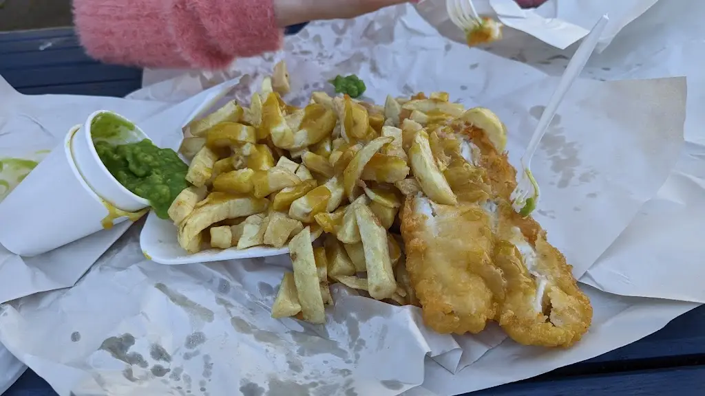 Menu_Dolphin Fish Bar_Calne_image_1