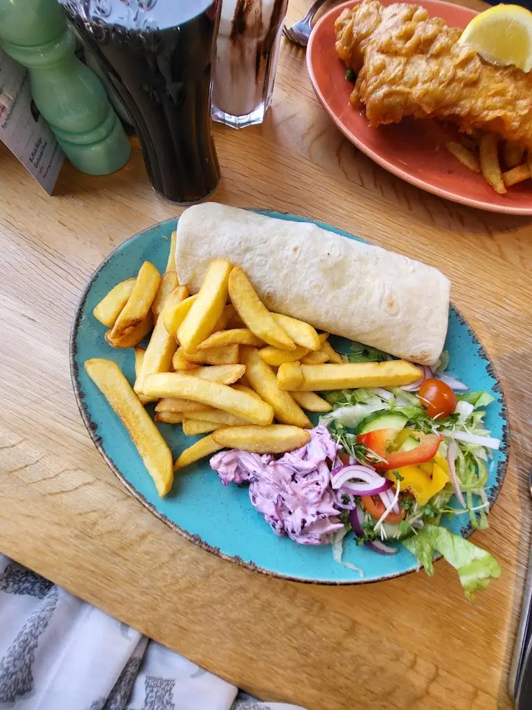 Alison Baker_The Engine House At Compton Park_Callington_review