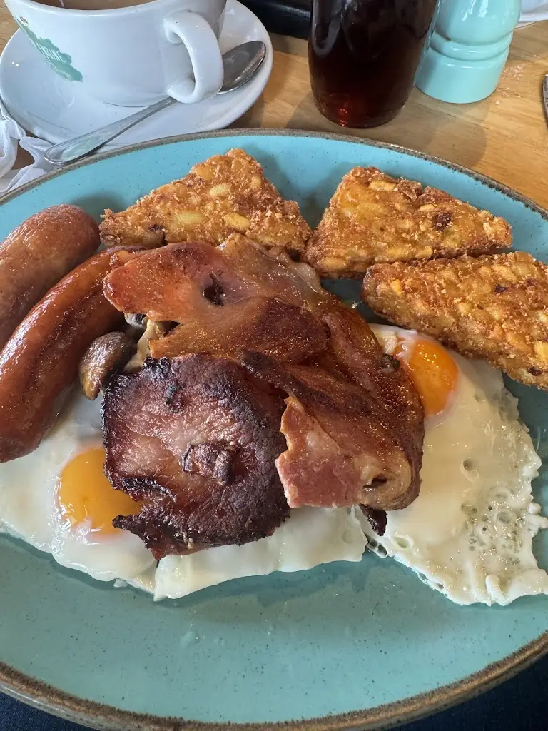 Livsters_The Engine House At Compton Park_Callington_review