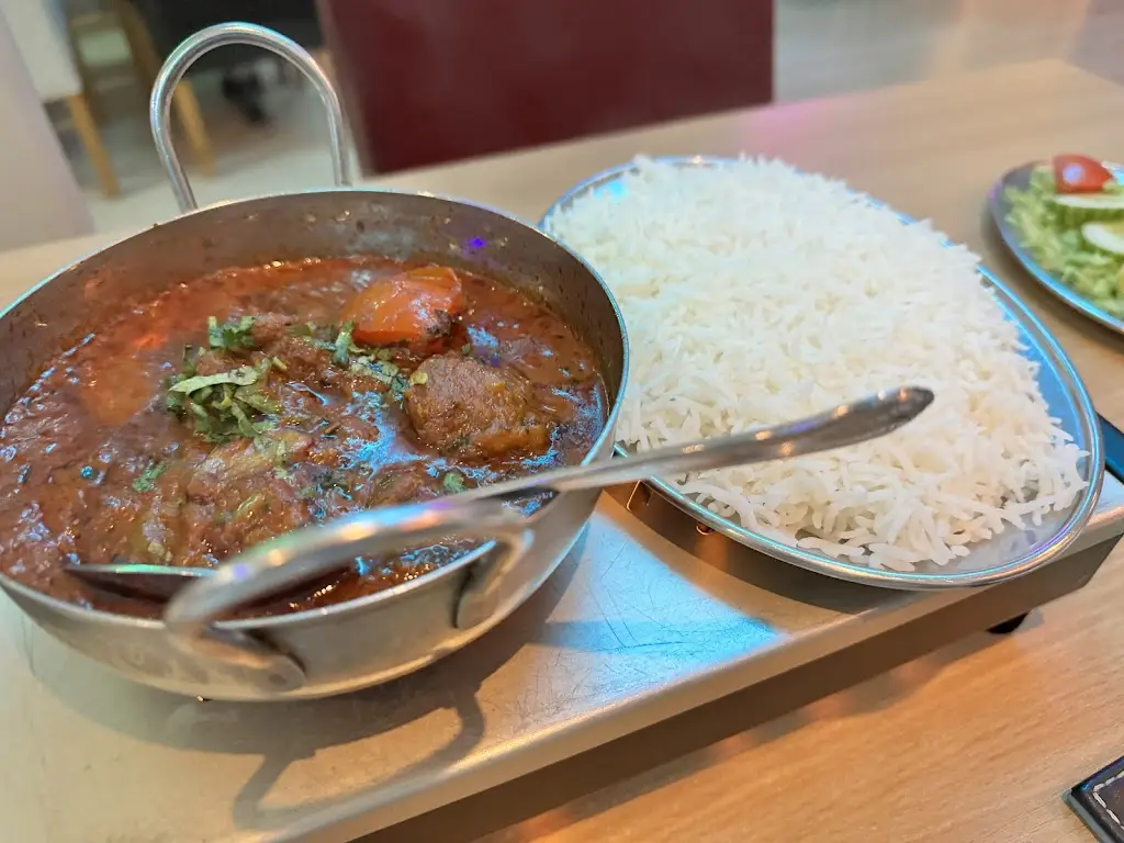 Balti King Restaurant_Callington_slider_image_3