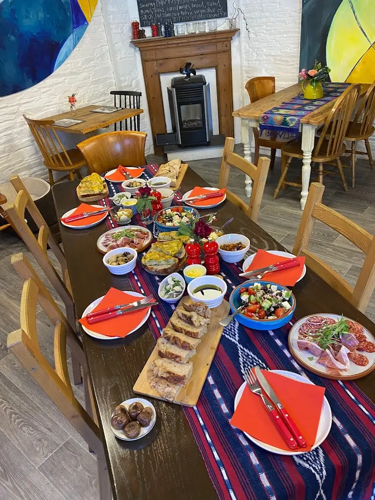 Calli Pizza Cafe restaurant in Callington