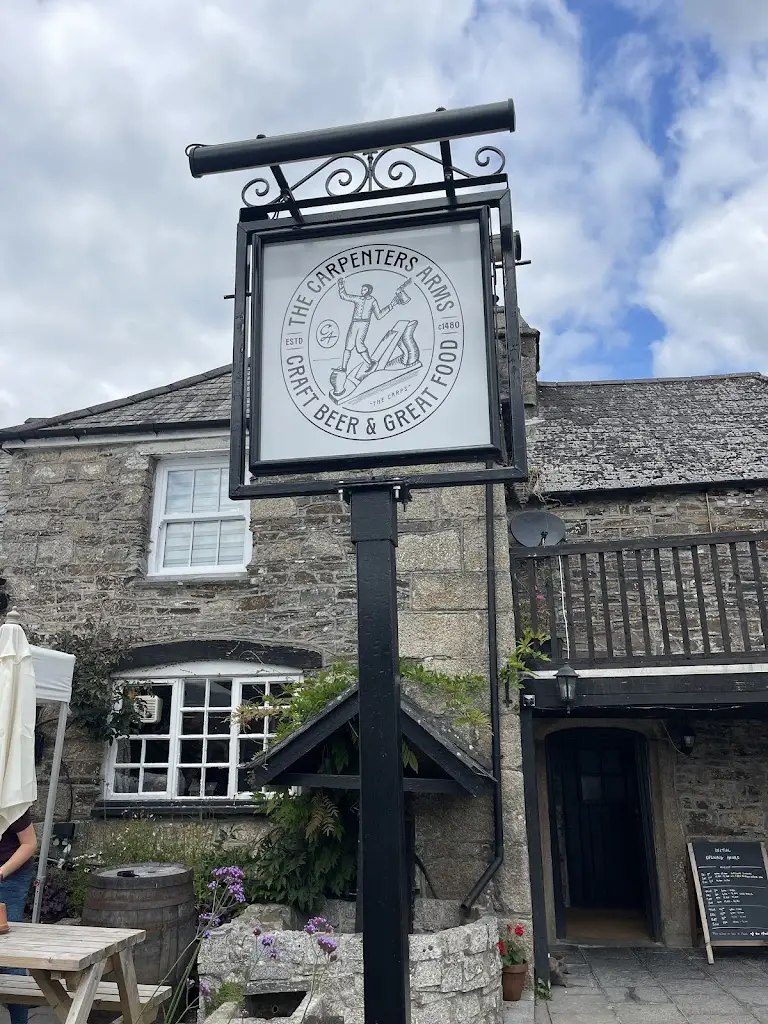 Tom Hughes_The Carpenters Arms_Callington_review
