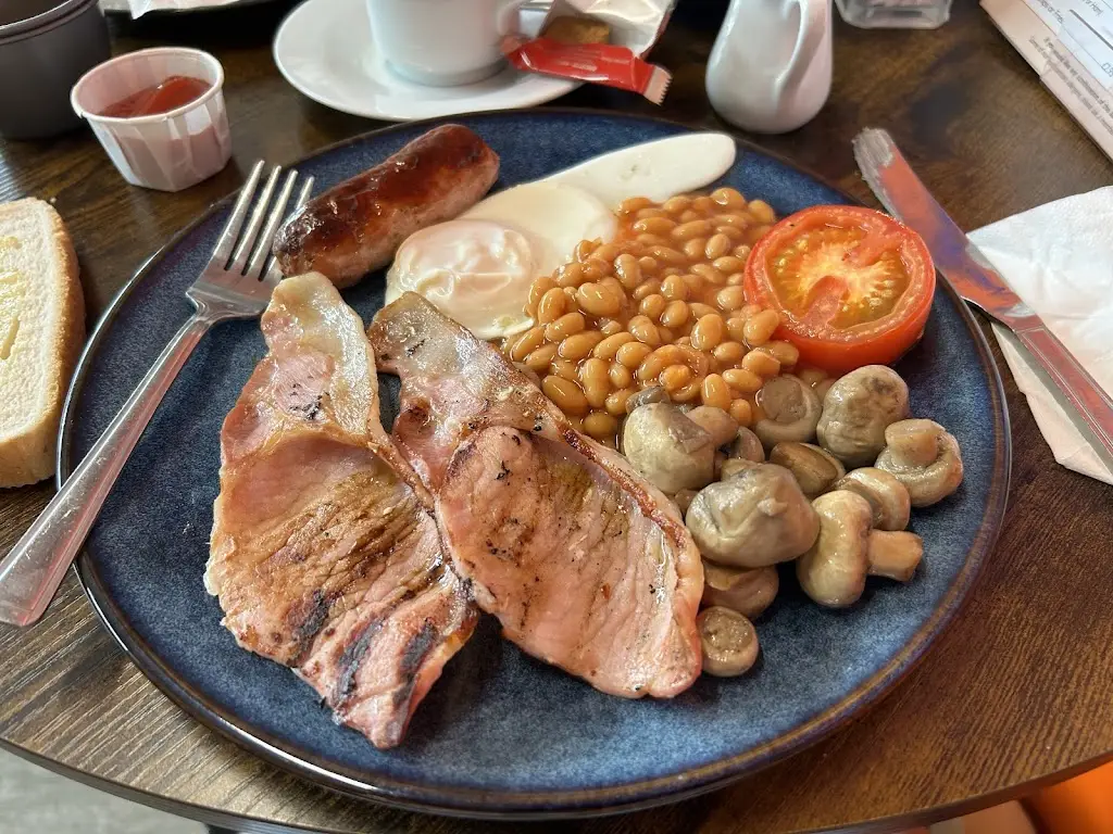 John chaplin_The Lookout Bistro and Kiosk_Caister-on-Sea_reseña