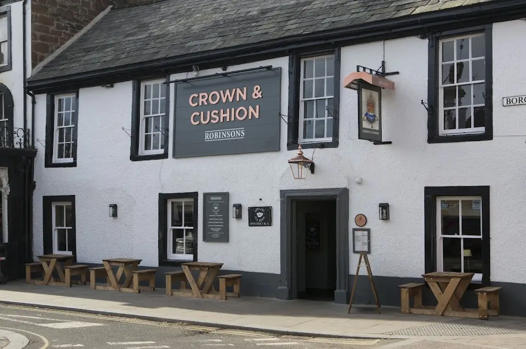 Crown & Cushion Inn_Appleby_slider_image_1