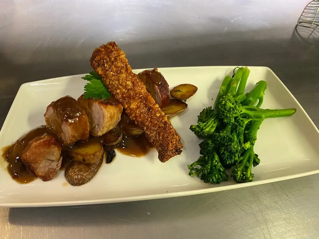 Garrods bar and restaurant_Caister-on-Sea_slider_image_3