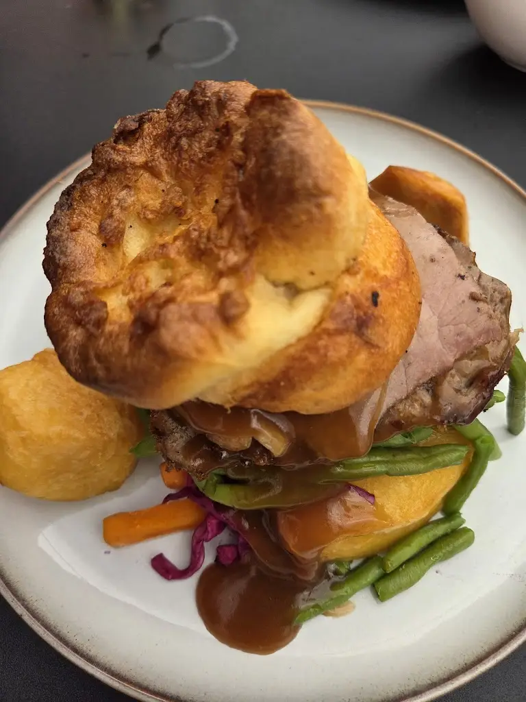 Claire Jules-Saffu_The Kings Arms_Caister-on-Sea_review