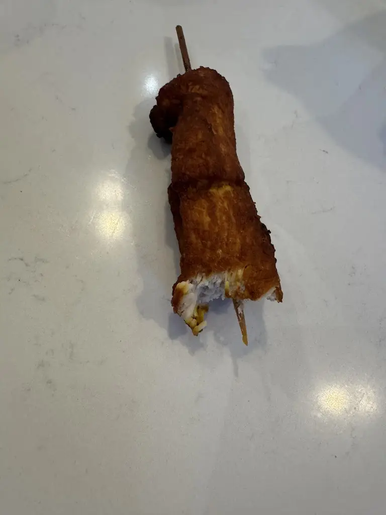 R8HUG __Happy Family_Caister-on-Sea_review