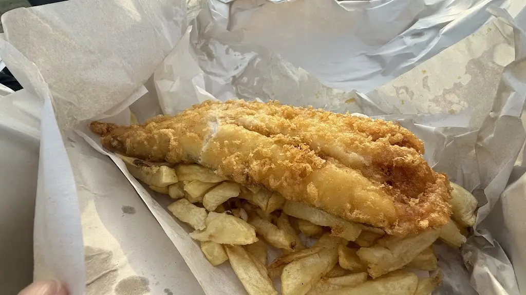 Ryan's Traditional Fish & Chips_Caister-on-Sea_slider_image_3