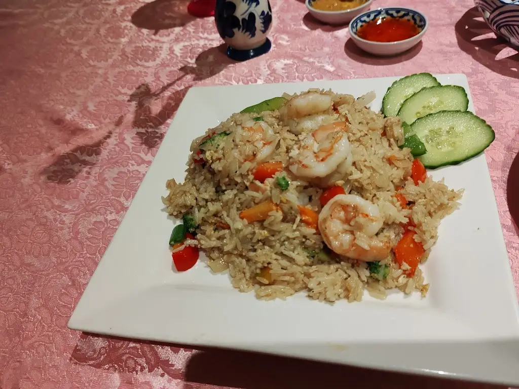 Justine Smith_Lekthai_Caister-on-Sea_review