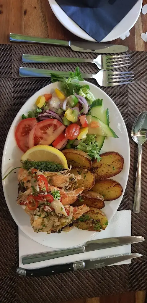 Menu_Quayside Plaza_Caister-on-Sea_image_8