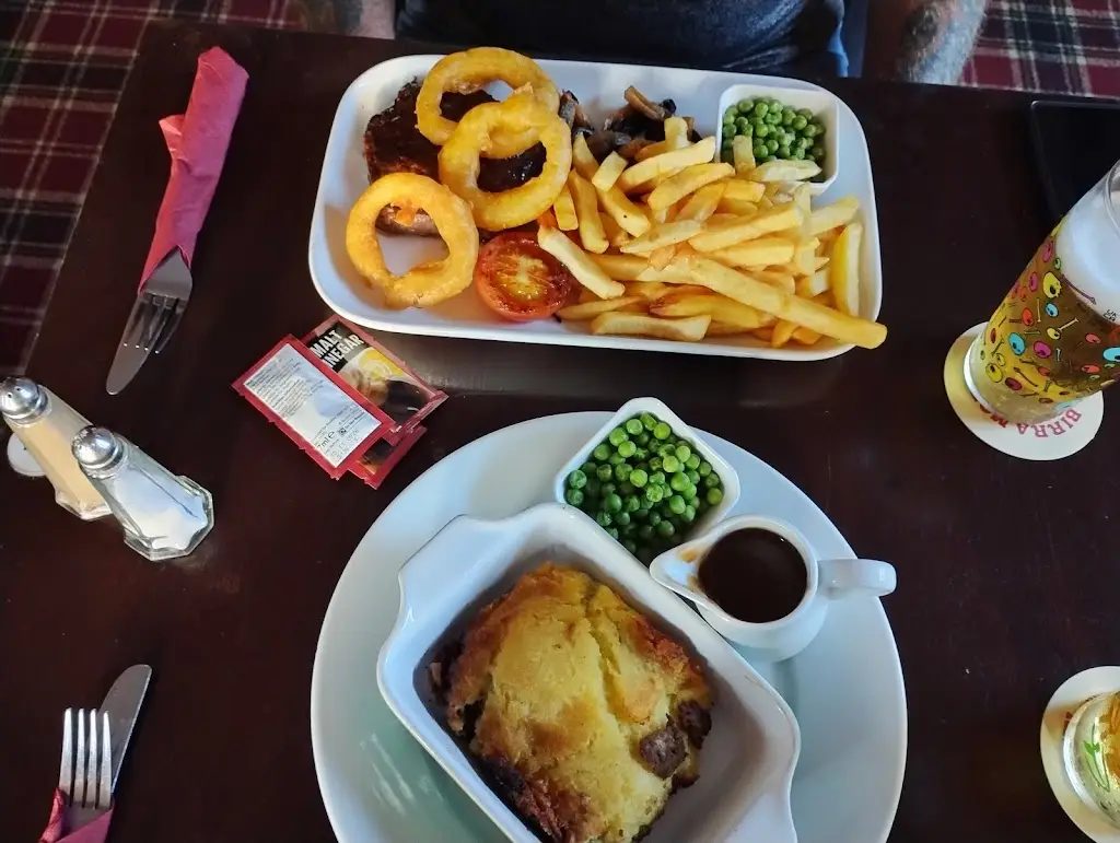 Irene Board_The Avenue_Caister-on-Sea_review