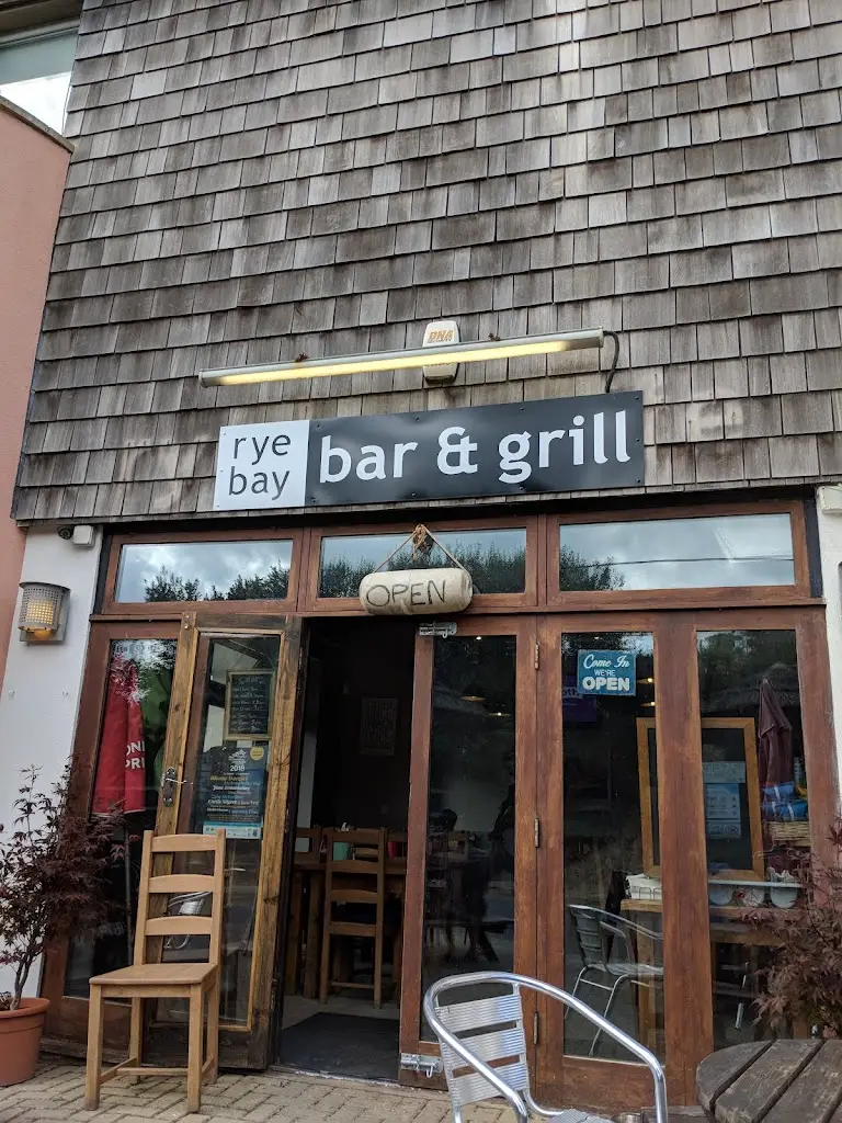 Rye Bay Bar & Grill_Camber_slider_image_1