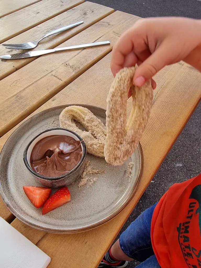 Menu_The Boathouse_Camber_image_8