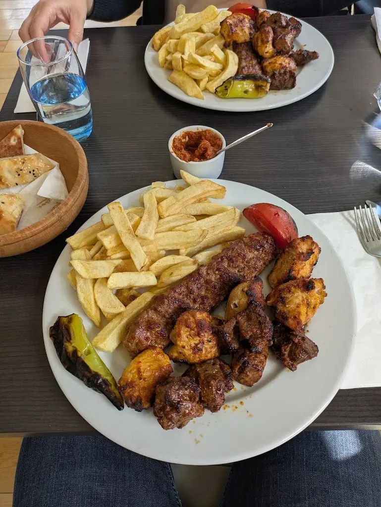 Darren Carter_Cappadocia Turkish Restaurant_Capel Saint Mary_review