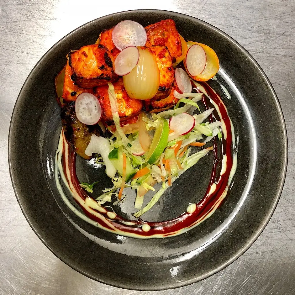 Zaynab Indian Cuisine_Capel Saint Mary_slider_image_2