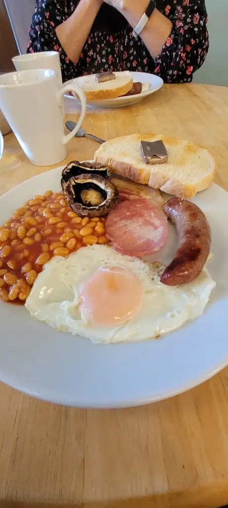 Neil Murray_Canford Nest_Canford Heath_review