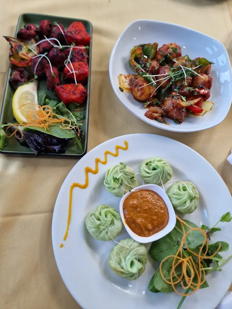 Elizabeth rushton_Darshan Nepal_Cannock_review