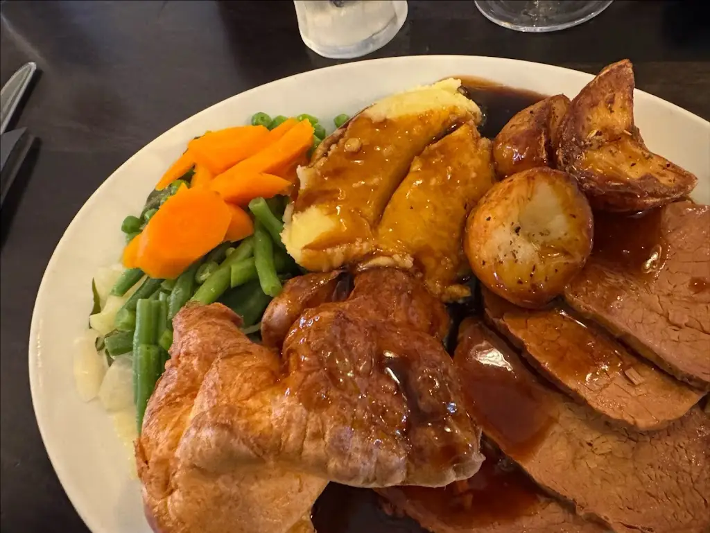 Mike Mazumder_The Shoal Hill Tavern_Cannock_review