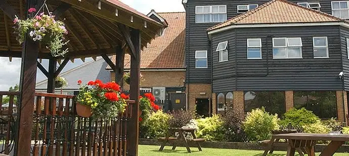 The Oysterfleet Hotel, Restaurant & Bar_Canvey Island_slider_image_1