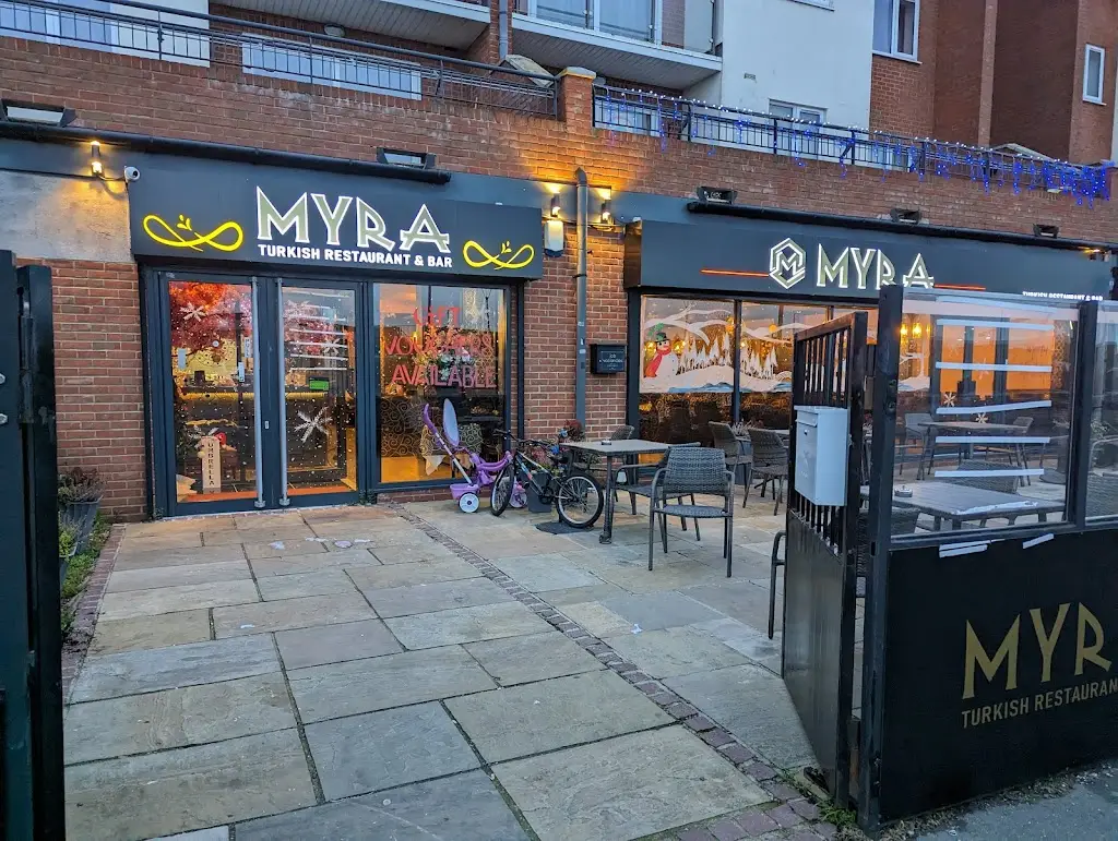 Myra Turkish Restaurant & Bar ristorante a Canvey Island