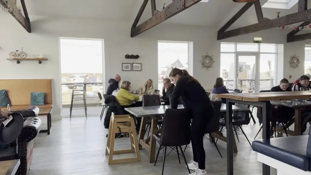 Lilly’s Landing_Amble_slider_image_2