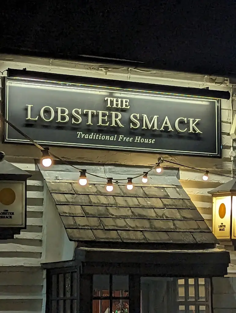Lobster Smack_Canvey Island_slider_image_1