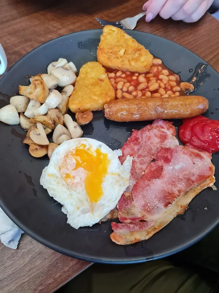 Menu_Izzi_Canvey Island_imagen_3