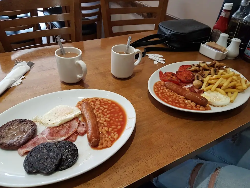 Menu_Izzi_Canvey Island_imagen_5