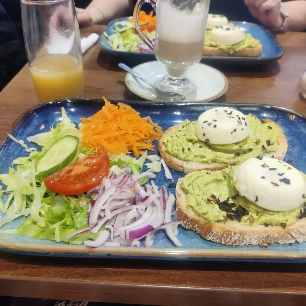 Menu_Izzi_Canvey Island_imagen_6