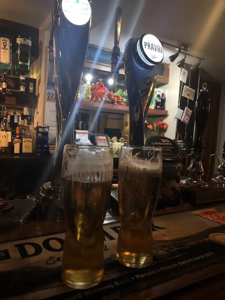 Menu_The Valiant Sailor_Capel le Ferne_image_5