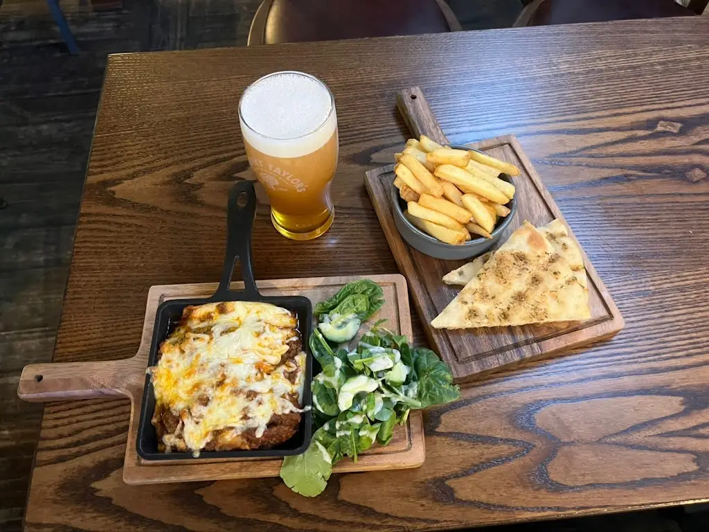 mark hannah_The Wellwood Arms_Amble_review