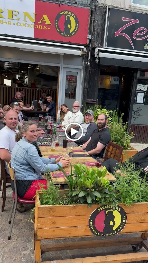 Morena Restaurant Bar & Cocktails_Capel le Ferne_slider_image_2