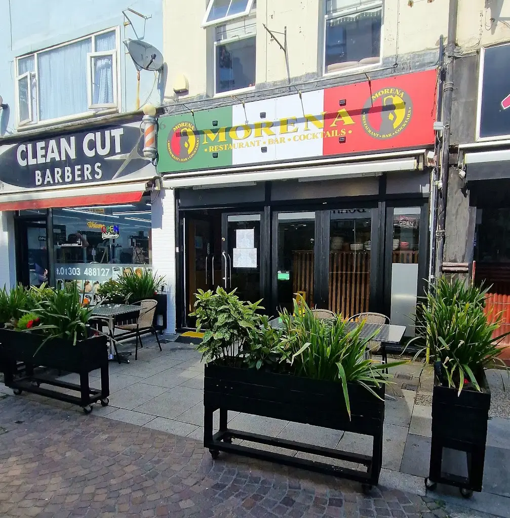 Morena Restaurant Bar & Cocktails_Capel le Ferne_slider_image_3