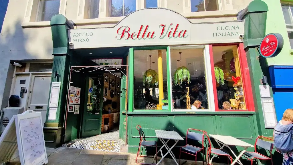 Bella Vita Folkestone_Capel le Ferne_slider_image_3