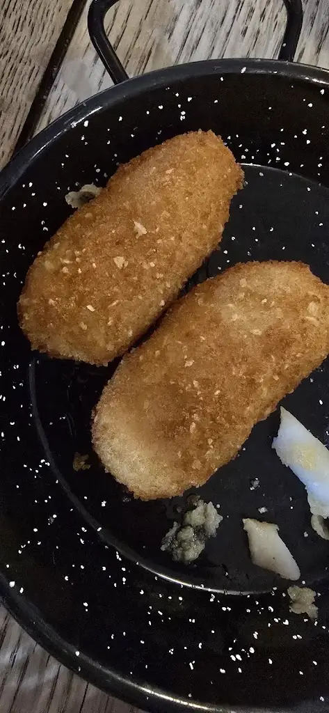 Funcle Marek_El Cortador Tapas Bar_Capel le Ferne_review