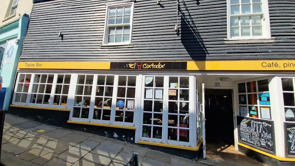 El Cortador Tapas Bar_Capel le Ferne_slider_image_3