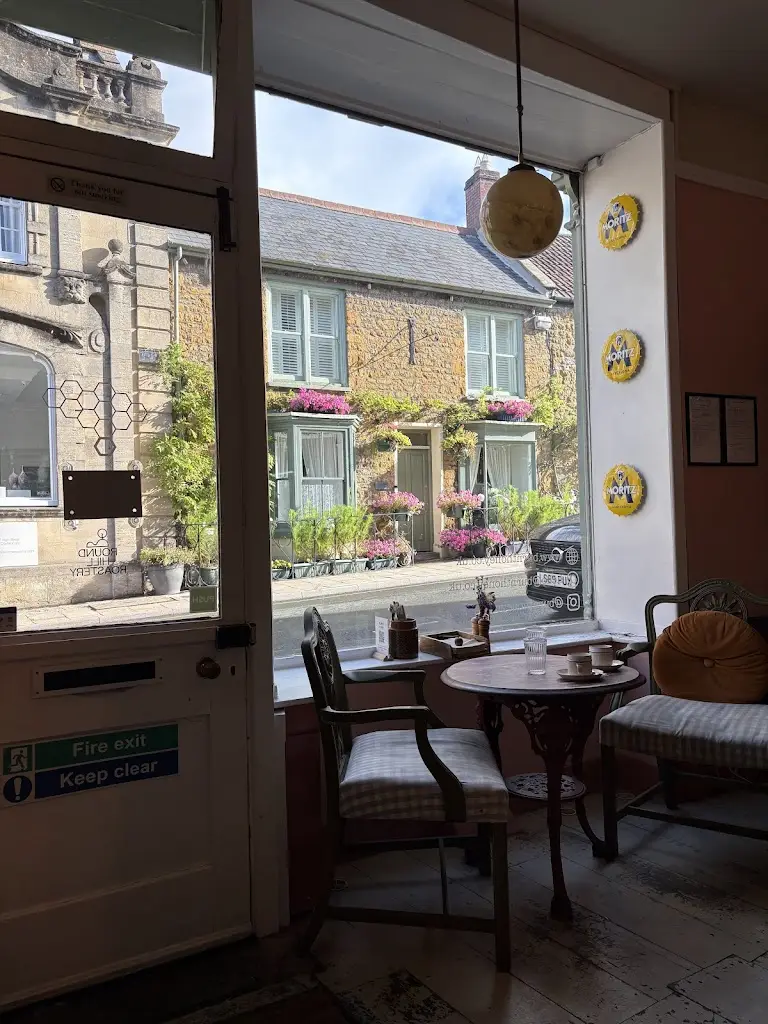 Burnt Honey_Castle Cary_slider_image_1