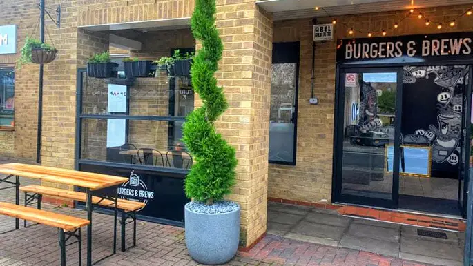 Burgers and Brews restaurante en Carterton