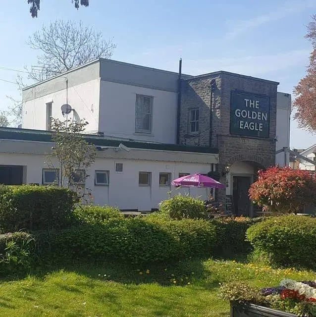 Golden Eagle_Carterton_slider_image_3