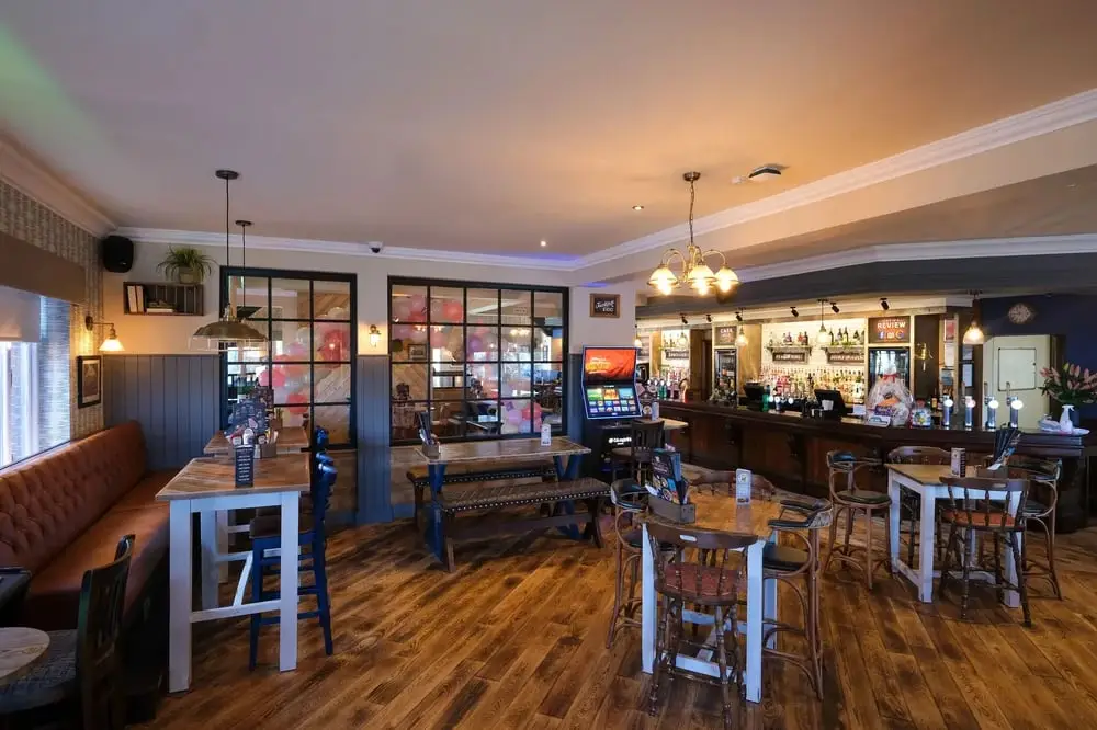 Singing Chocker Restaurant in Castleford