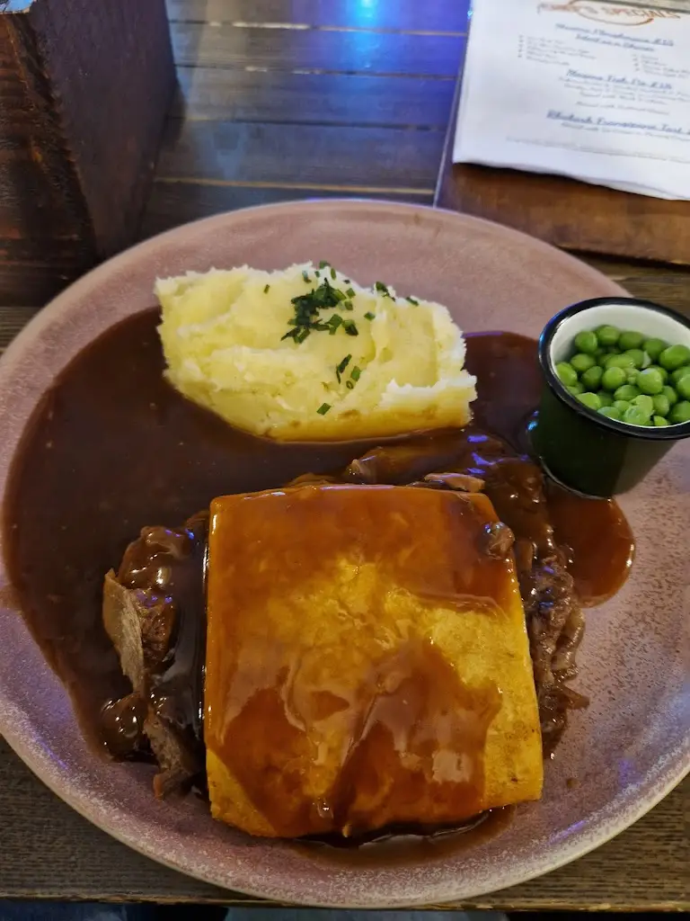 Mica Sheldon_Masons Arms Warkworth_Amble_review
