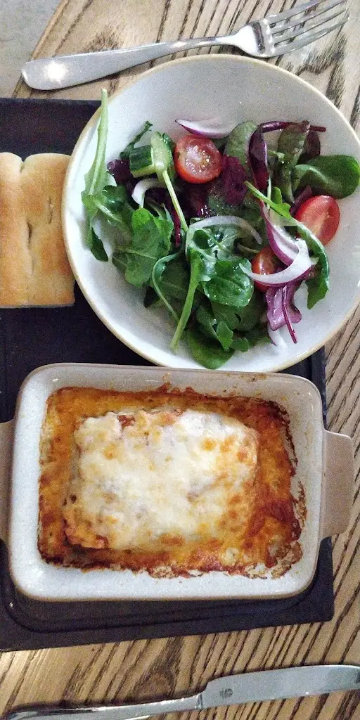 Menu_La Banca_Carshalton_image_3