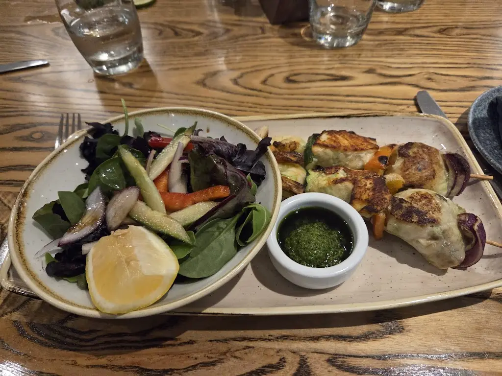 La Banca_Carshalton_slider_image_3