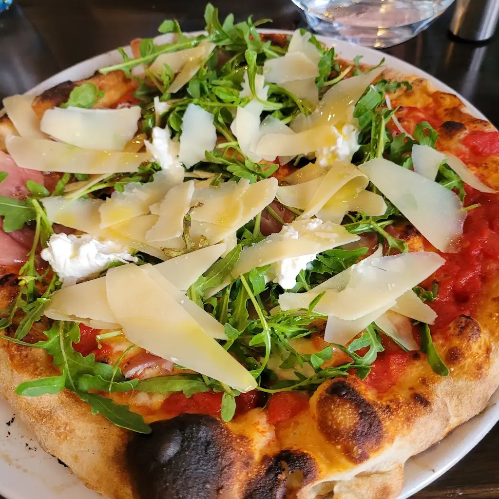 Casa Ponte_Carshalton_slider_image_3